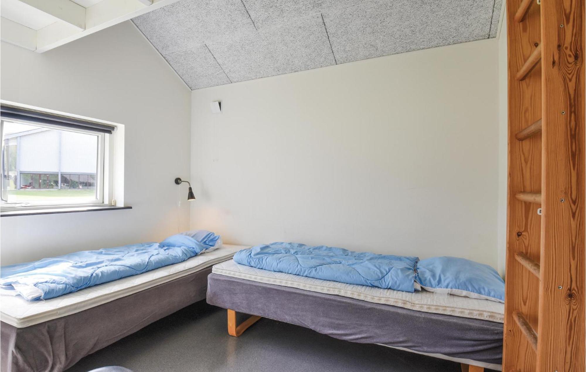 Pet Friendly Home In Spjald With Wifi Exterior foto